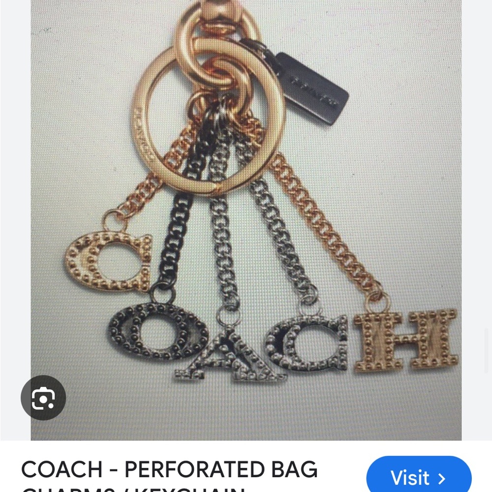 LISA ❤️🤍💙Coach Bundled extra shipping needed ❤️🤍💙